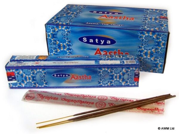 <span class=”product-code”>EID-36<span><br>Aastha Incense - 15g packs